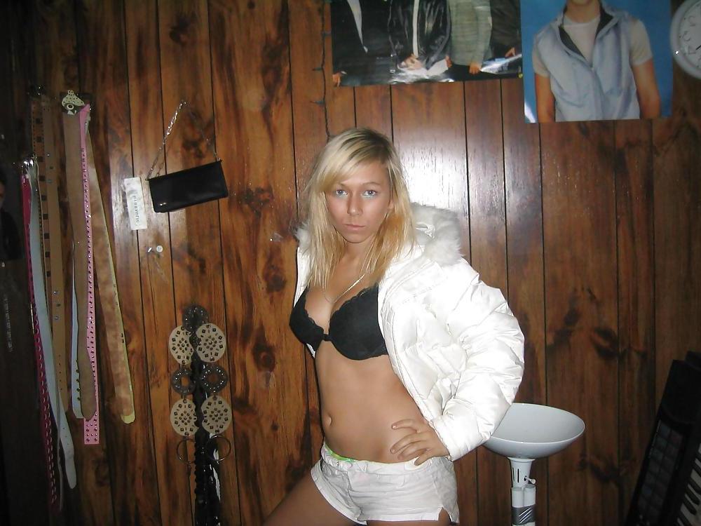 25P Bra Babes 40