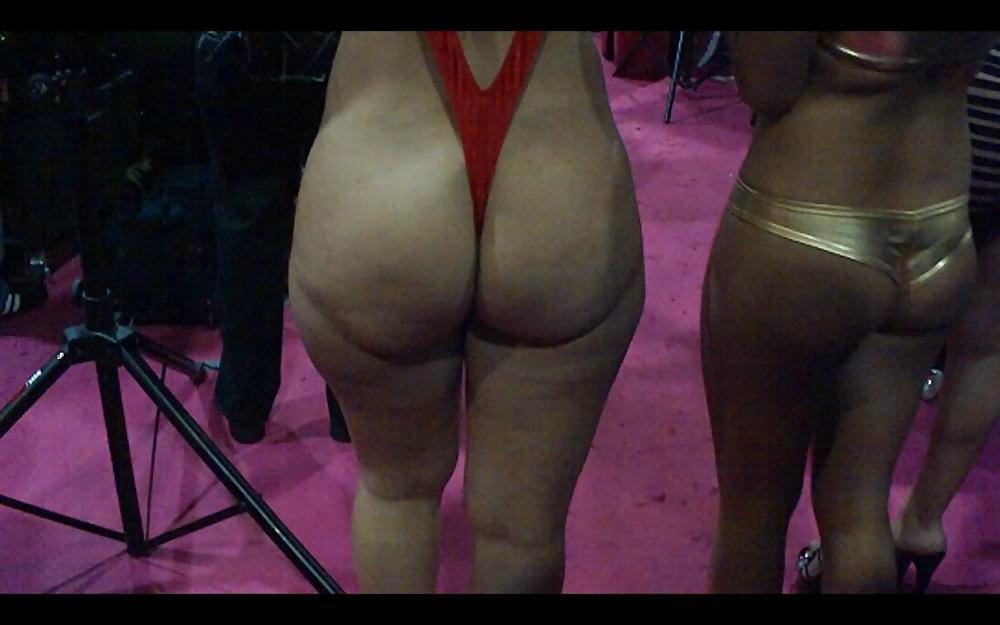 17P Big BOOTYs caught from BEHIND! Voyeur ASS street