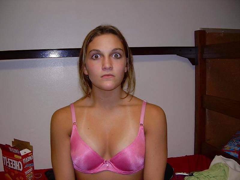 25P Bra Babes 45