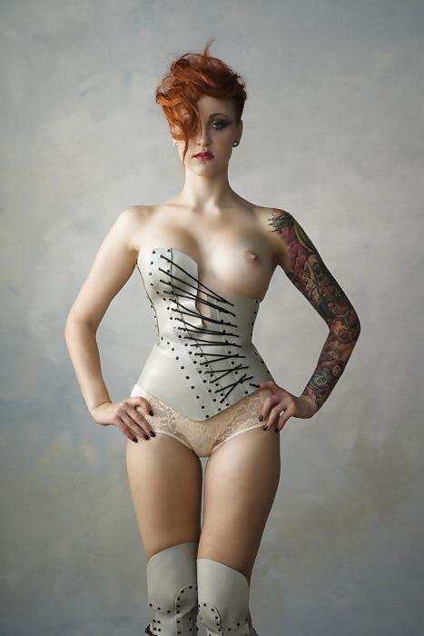 25P Redhead babes!