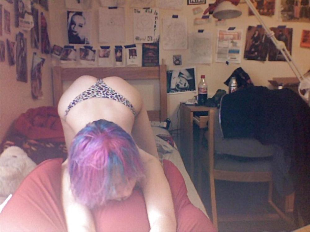 25P Stolen Pics - Busted Emo Slut Part 2