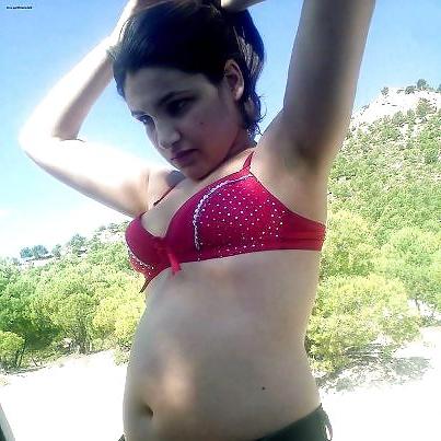 24P Beautiful Indian Girls 49 NON PORN-- By Sanjh