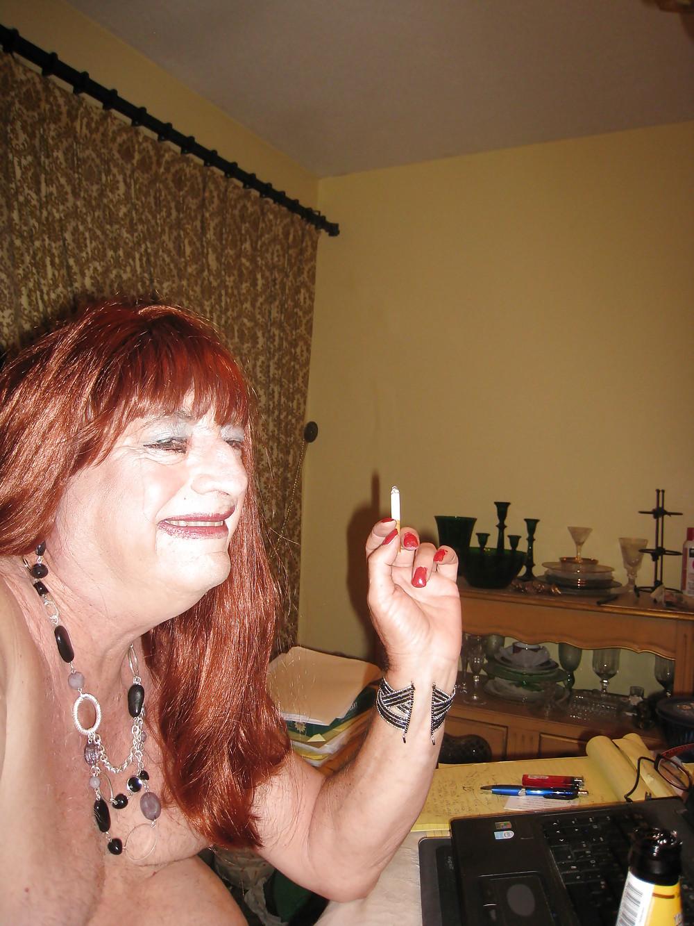 15P I DO have a smoking fetish!