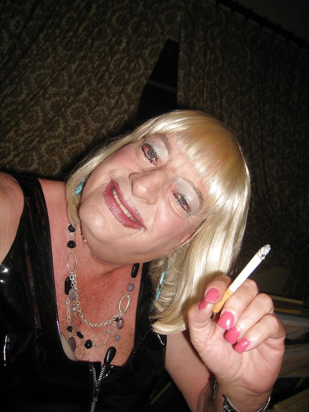 15P I DO have a smoking fetish!