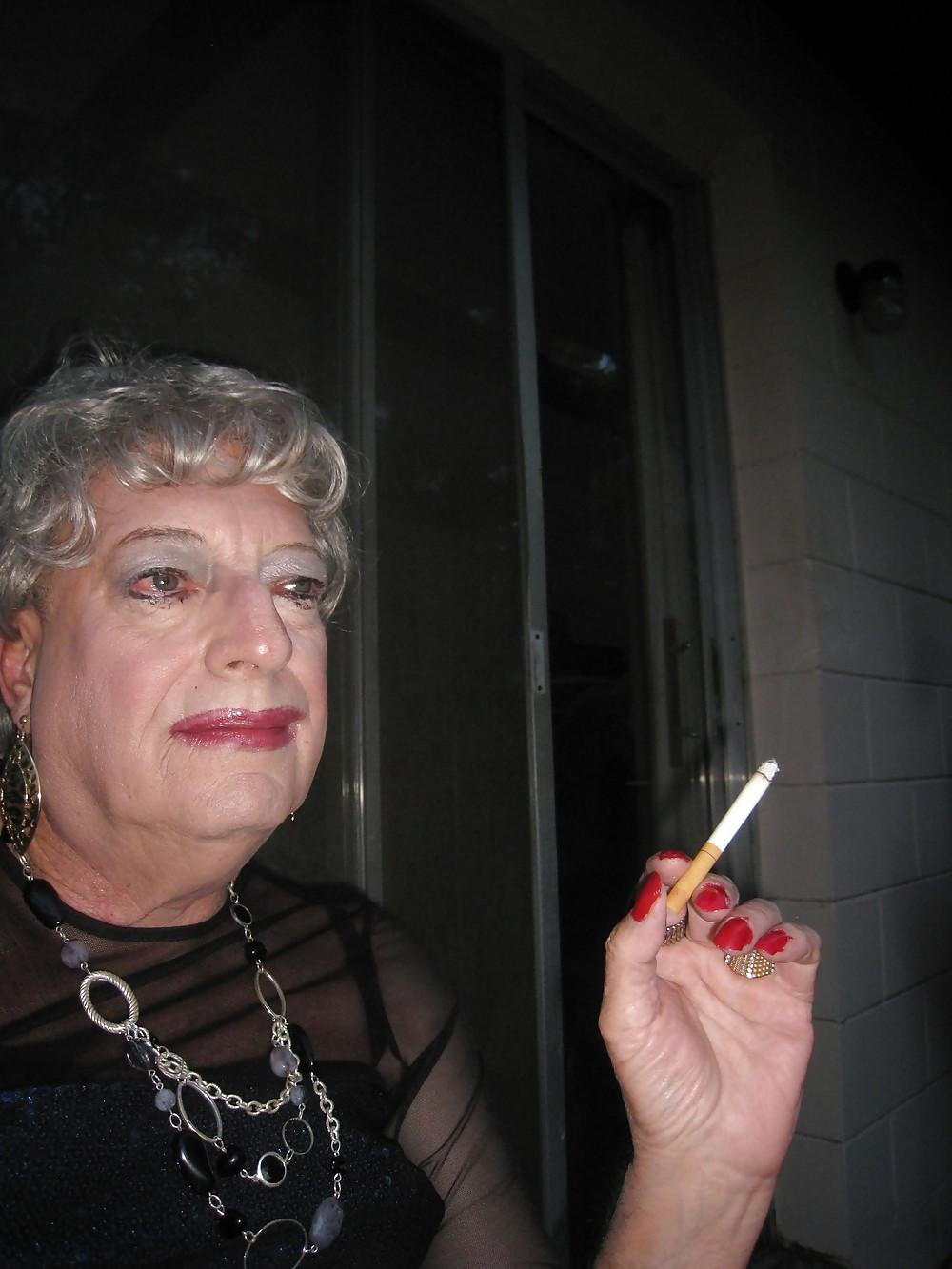 15P I DO have a smoking fetish!