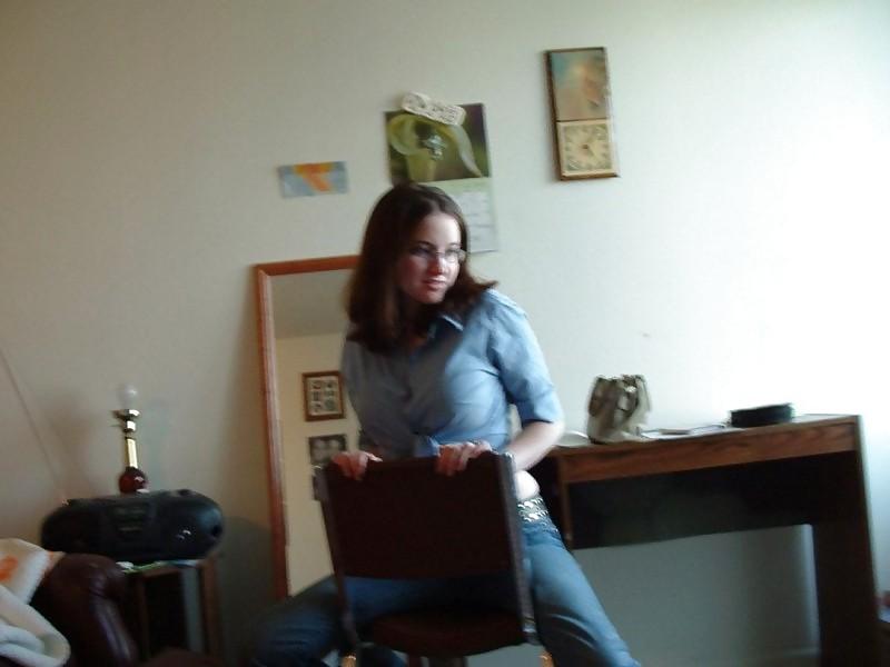 25P Exposed Wife - Stolen Pics From Phone