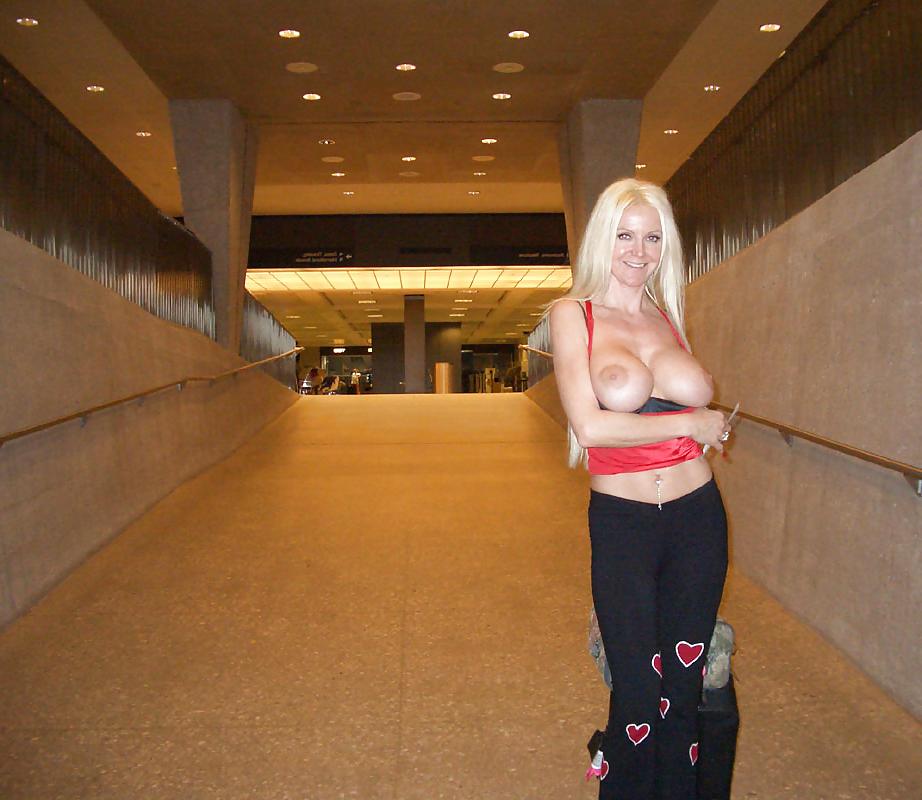 25P Lori: Flashing Fake Tit MILF