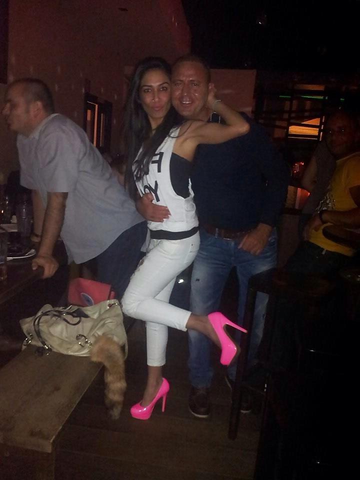 25P Arab persian slut Ronak degrade and comment 