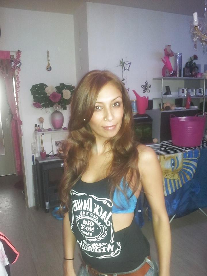 25P Arab persian slut Ronak degrade and comment 