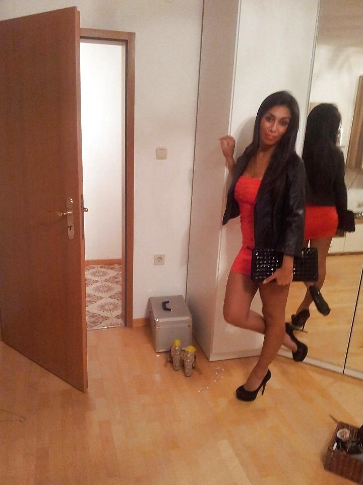 25P Arab persian slut Ronak degrade and comment 