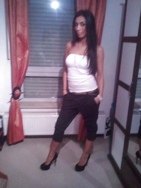 25P Arab persian slut Ronak degrade and comment 