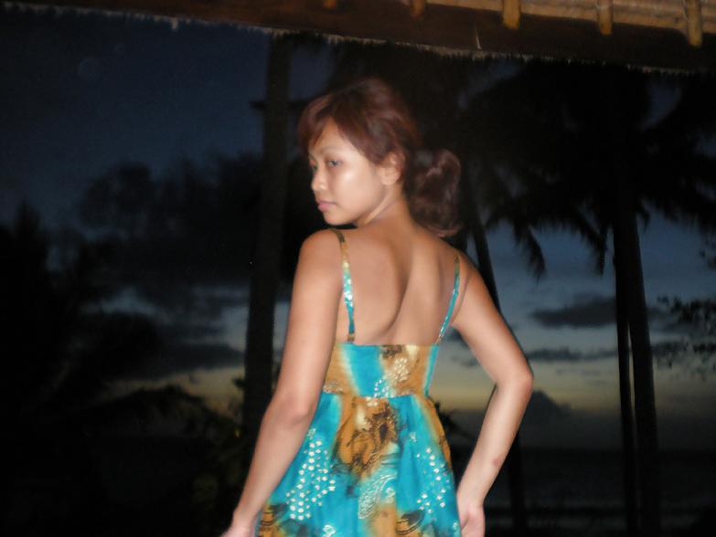 16P Vita Dewi Indonesian muslim slut from Yogyakarta 