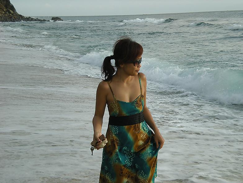 16P Vita Dewi Indonesian muslim slut from Yogyakarta 