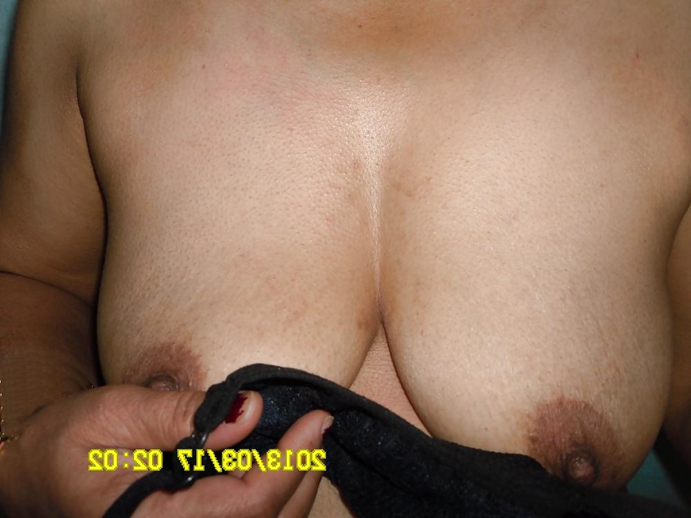 25P Indian wife boobs sucked