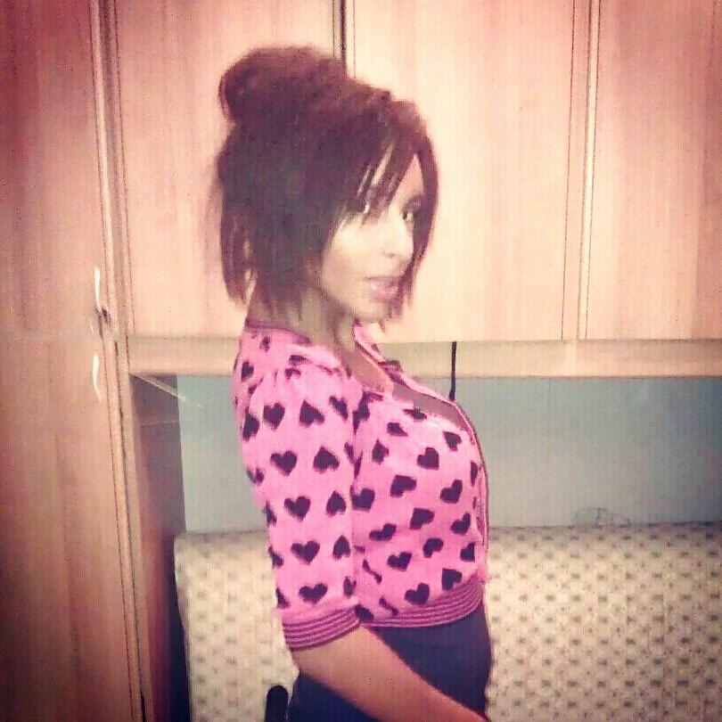 18P Sexy ebony Russian girl