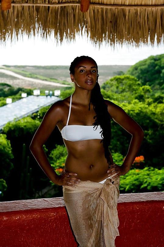 18P Sexy ebony Russian girl