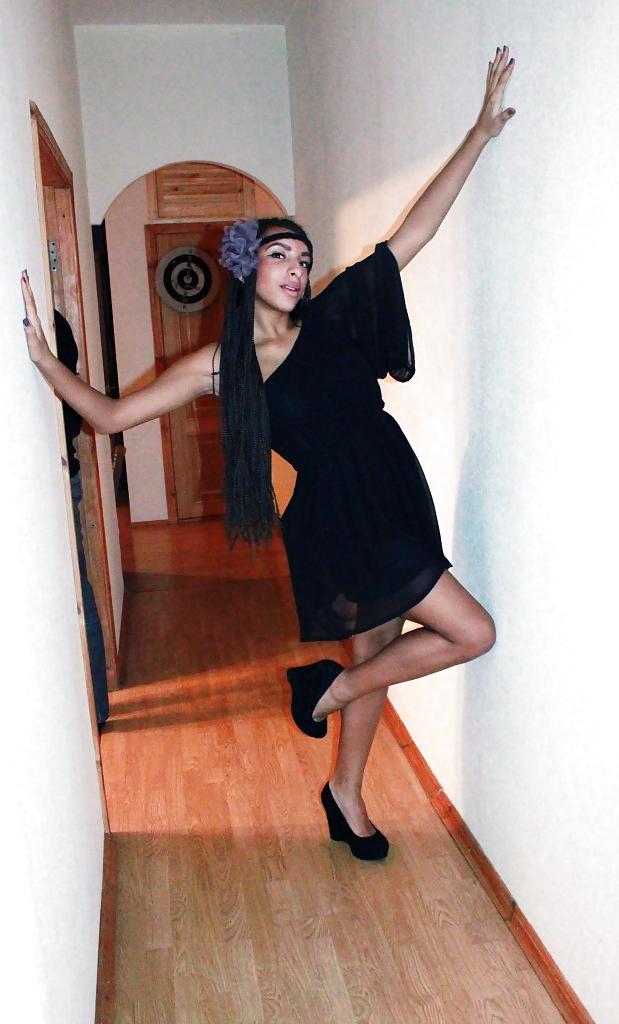 18P Sexy ebony Russian girl