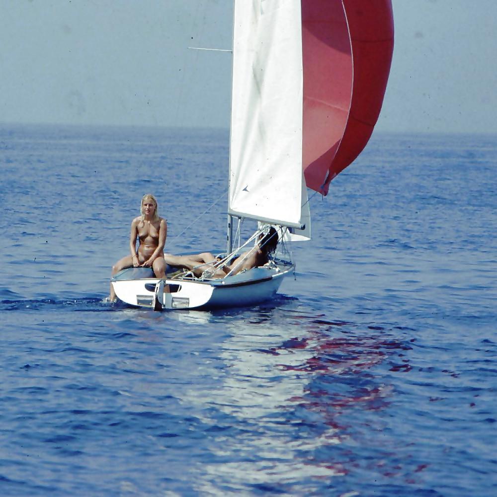 25P Babes & Boats 7