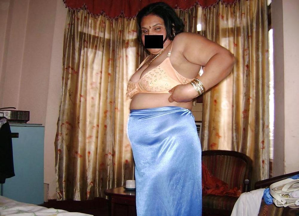 9P Indian aunty 8