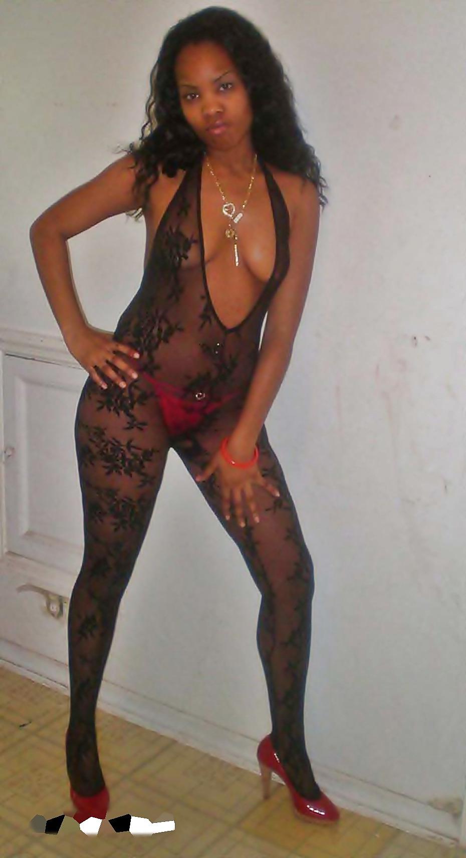 25P Sexy Ebony Erotica 6 By twistedworlds