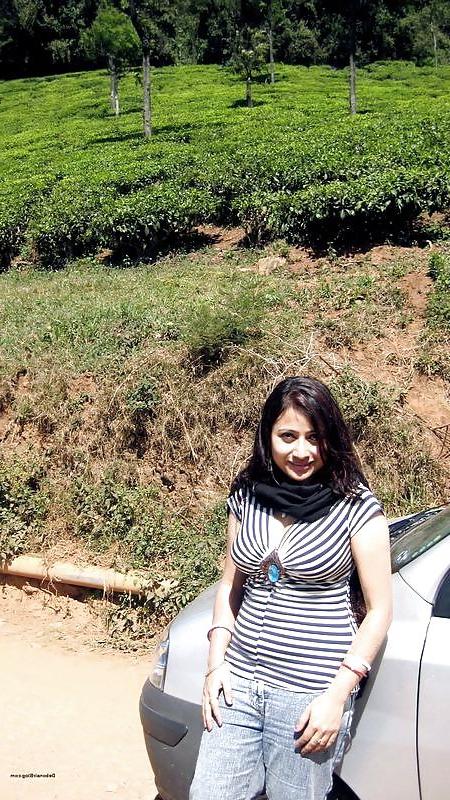 20P Young Indian Married Women