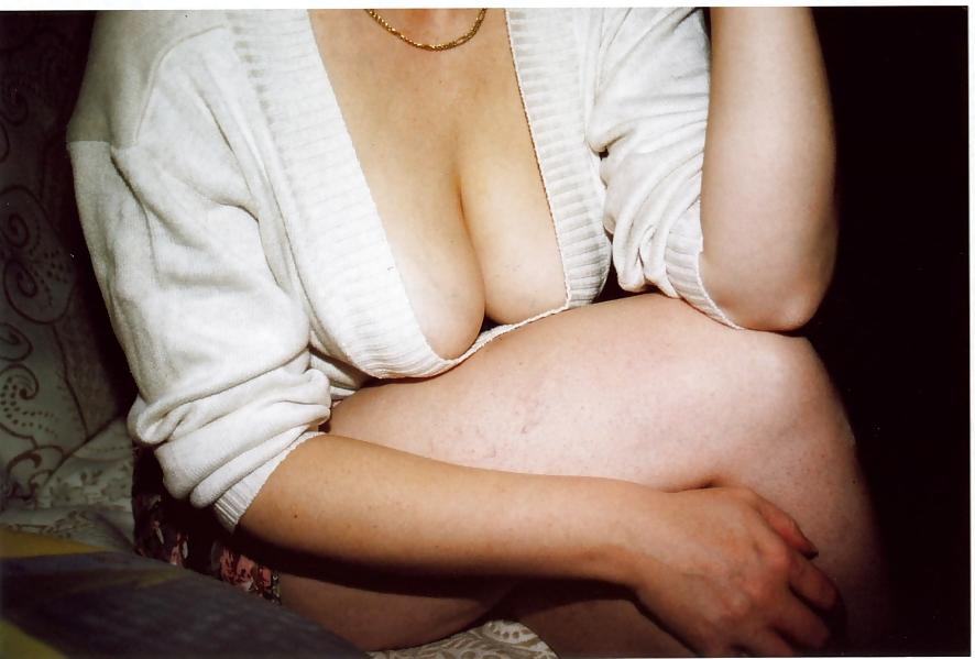 10P SAG - Babe's Sexy Boobs Beige Shirt & Short Colored Skirt 02