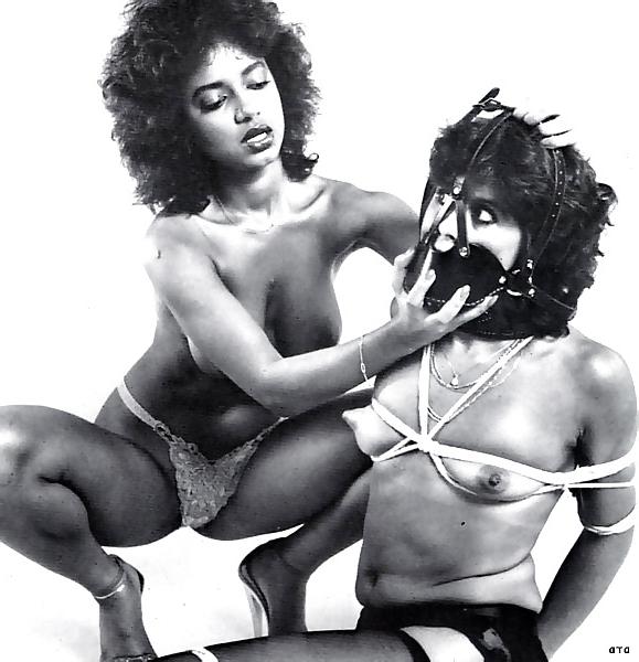 12P Shanna Evans Bondage