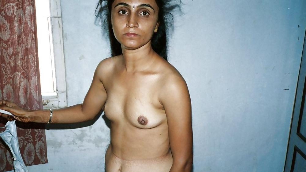 8P Indian aunty 102