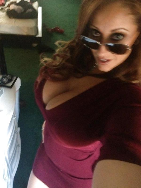 17P Huge Tits, Tight Tops 26