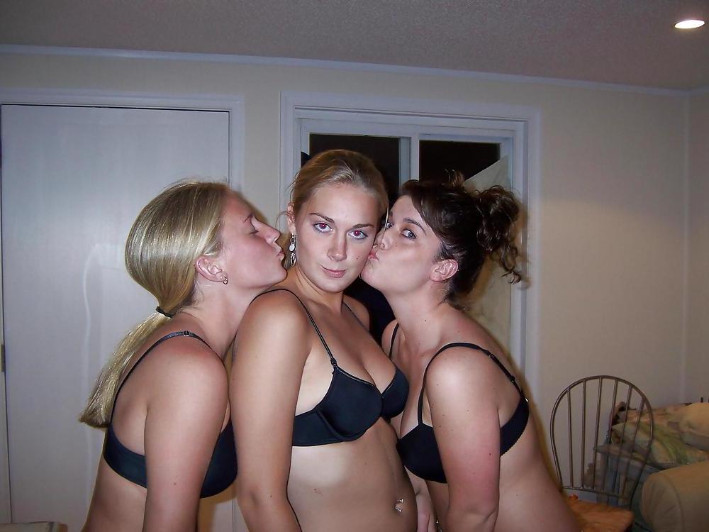 25P Bra Babes 61