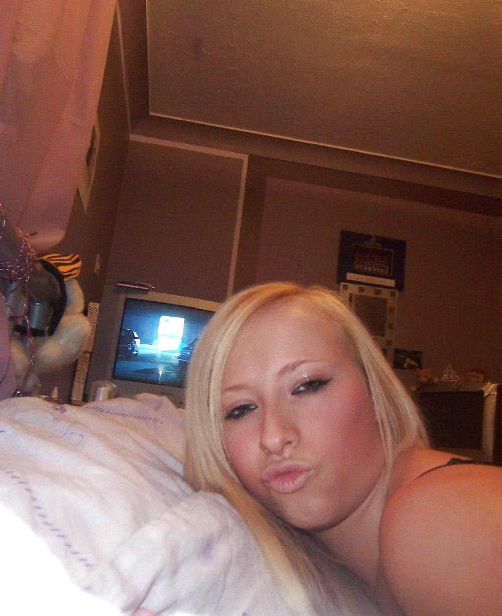 25P Stolen Pics - Blonde Girl with small Tits