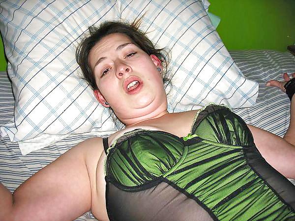 25P The Best of Exposed Wife Jessica