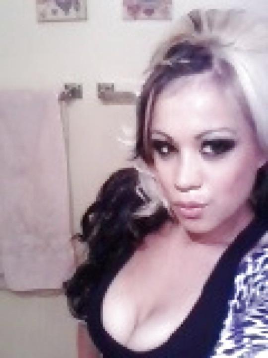 25P Slutty latina milf with big tits