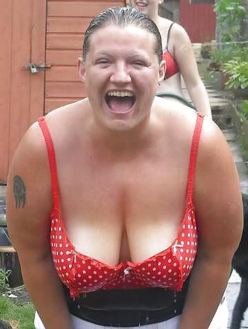19P Huge tits