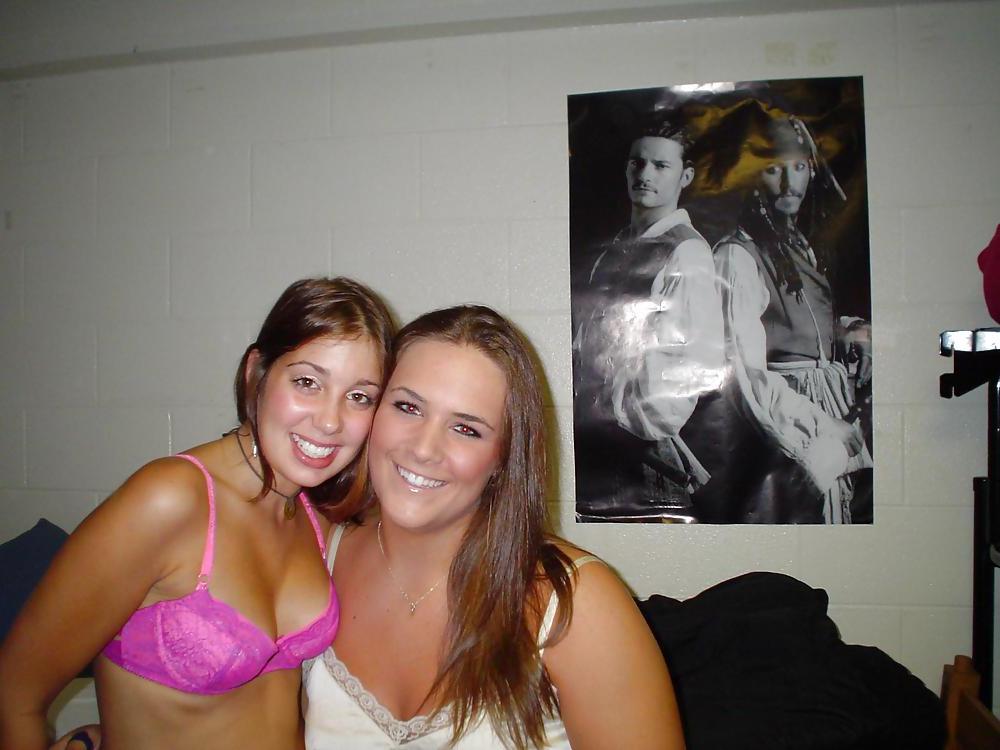 25P Bra Babes 28