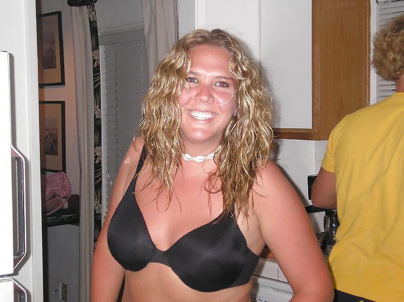 25P Bra Babes 35