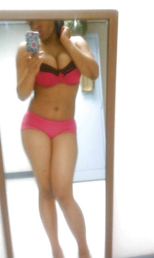 25P Ex Ebony Devant Sont Beau Miroir