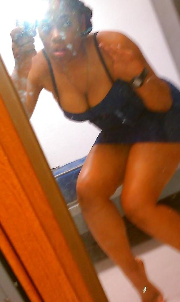 25P Ex Ebony Devant Sont Beau Miroir