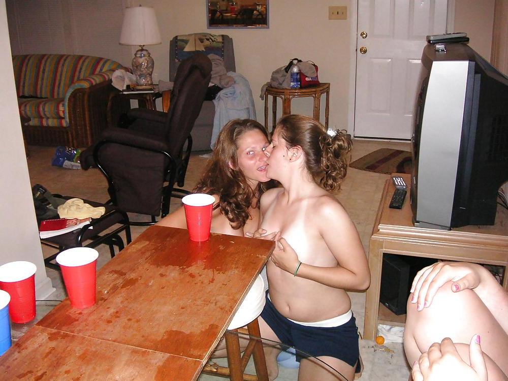 25P Bra Babes 37