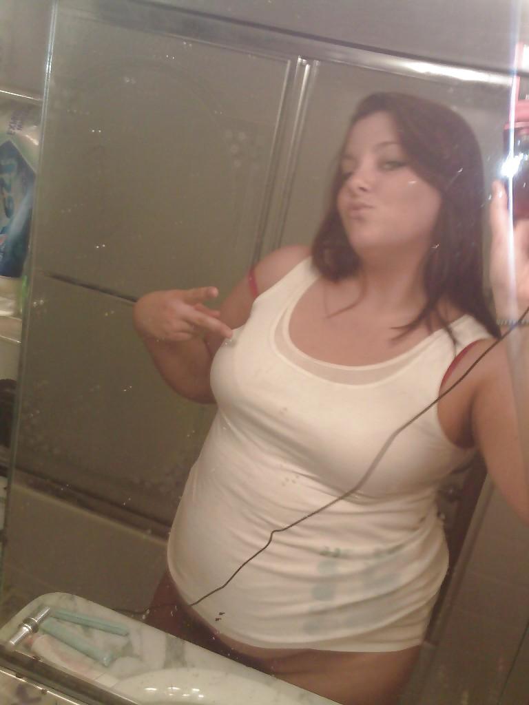25P From Chubby, through Thick, to Big - Beautiful Women 01