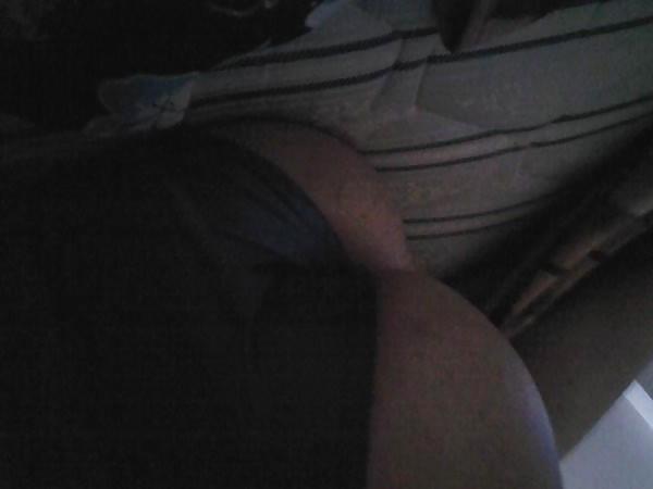 4P Sarah petite beurette en manque de sodomie