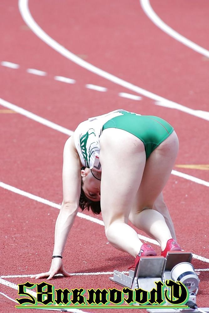 24P Sexy sport ass