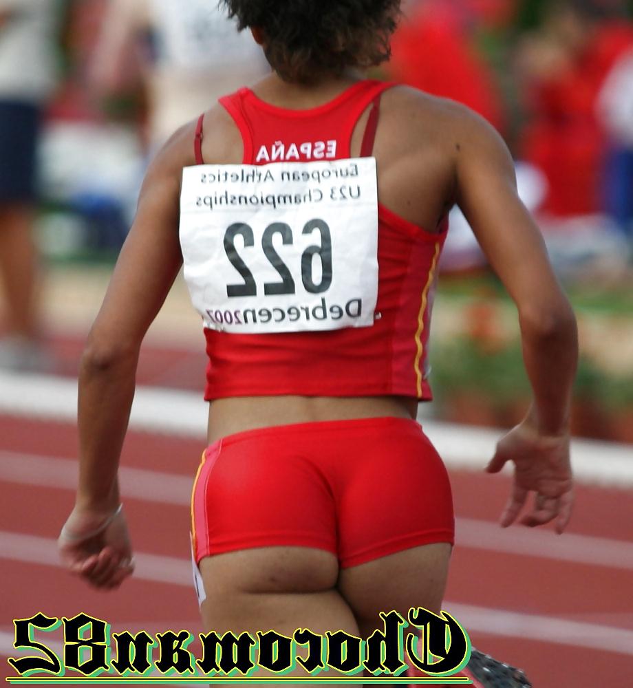 24P Sexy sport ass