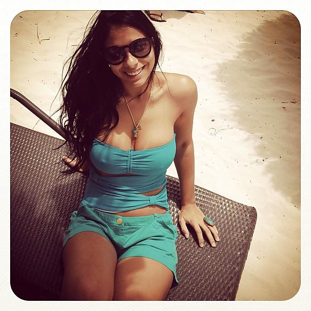 25P Colombian teen babes hot boobs ass latina