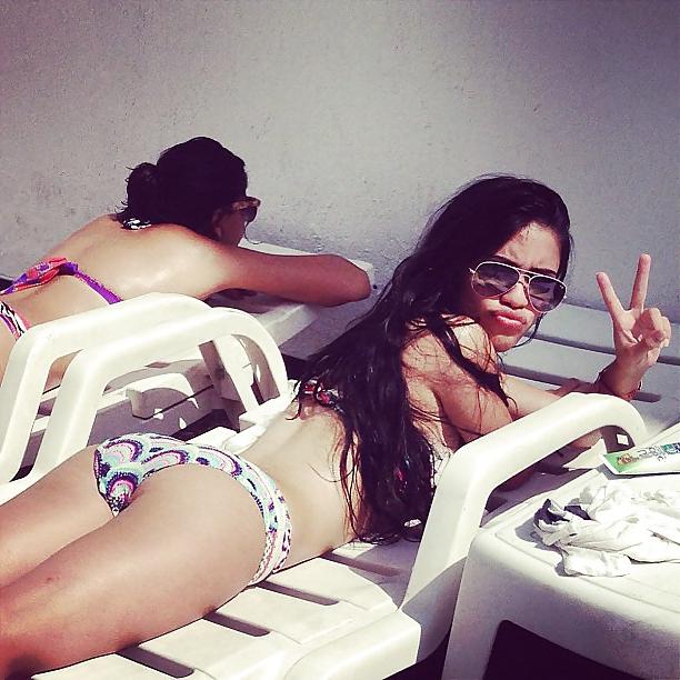 25P Colombian teen babes hot boobs ass latina