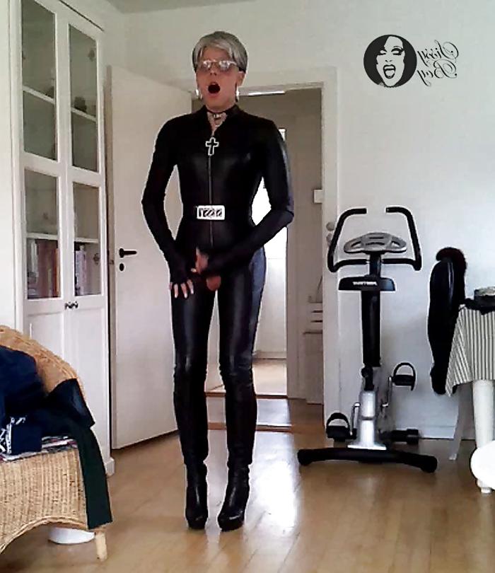 18P Sissy sexy leather catsuit
