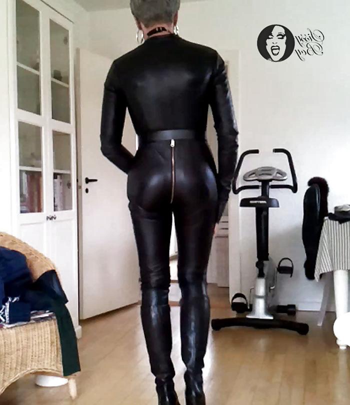 18P Sissy sexy leather catsuit