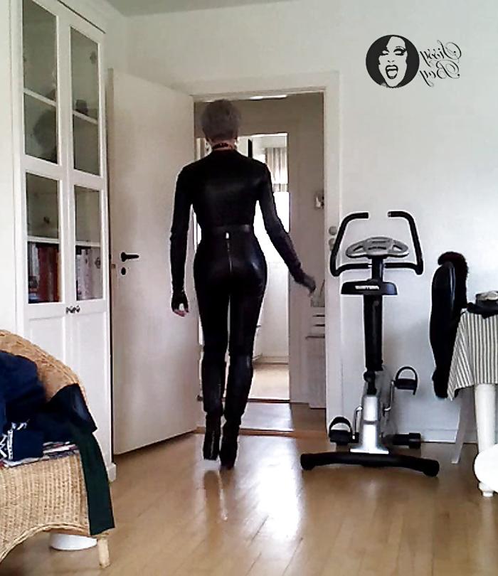 18P Sissy sexy leather catsuit