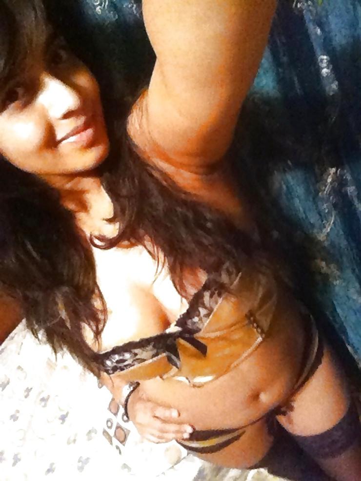 14P Ex Petite Amie Beurette