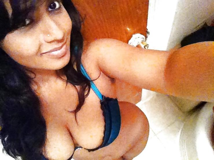 14P Ex Petite Amie Beurette